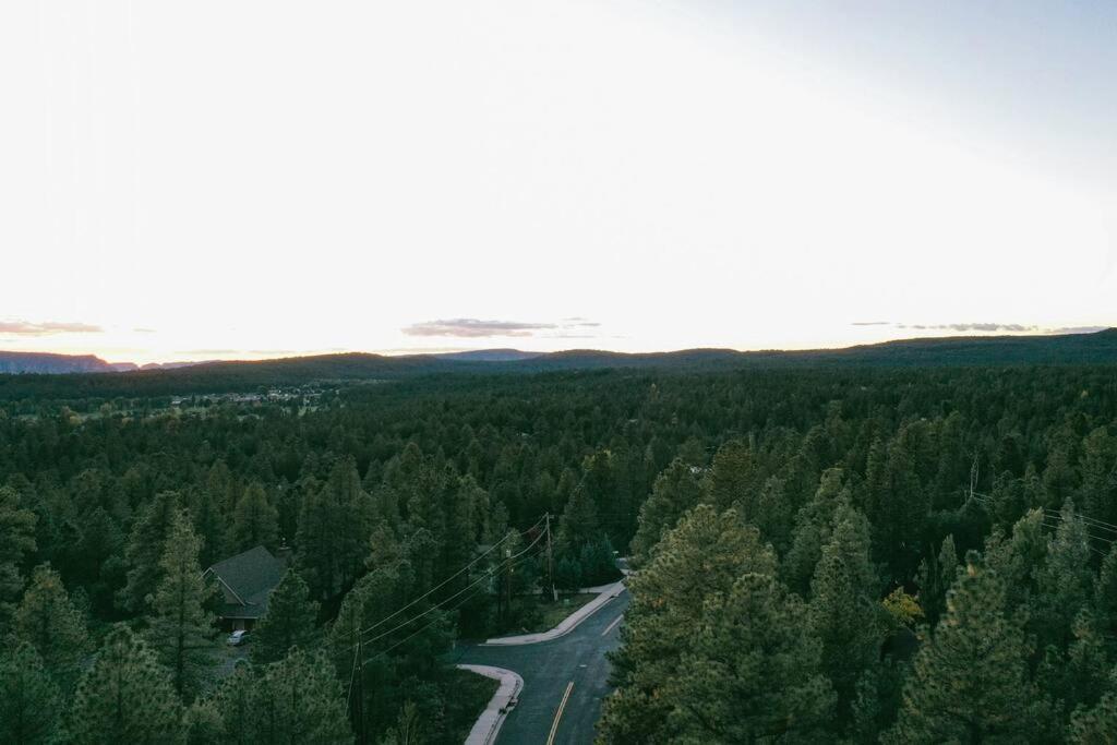 Relaxingrejuvenating 4Br 3 And Half Ba Cabin Munds Park エクステリア 写真