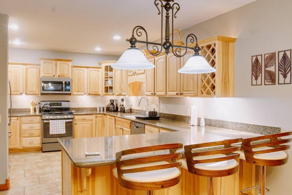 Relaxingrejuvenating 4Br 3 And Half Ba Cabin Munds Park エクステリア 写真