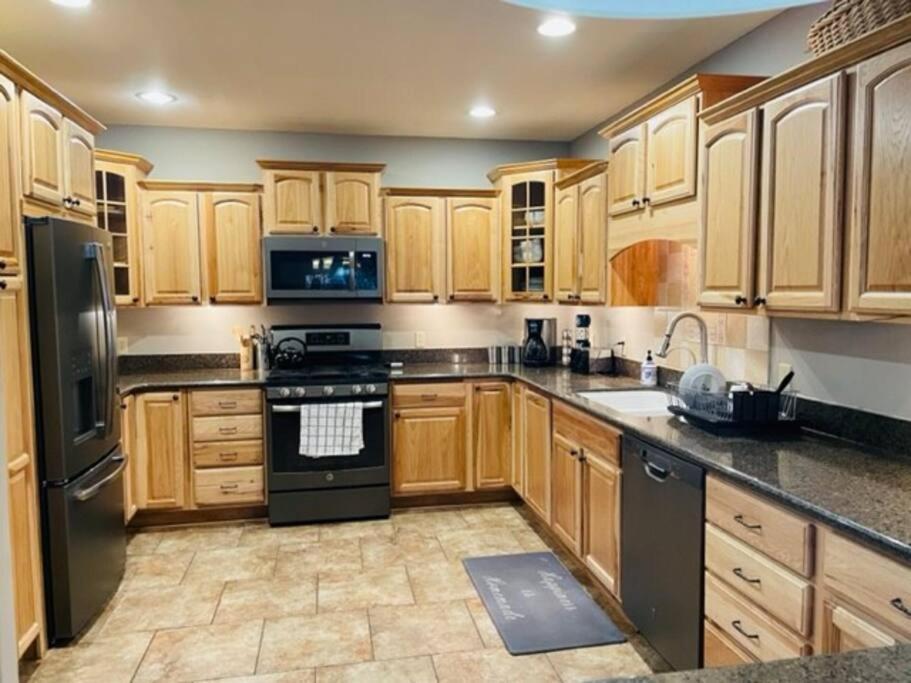 Relaxingrejuvenating 4Br 3 And Half Ba Cabin Munds Park エクステリア 写真