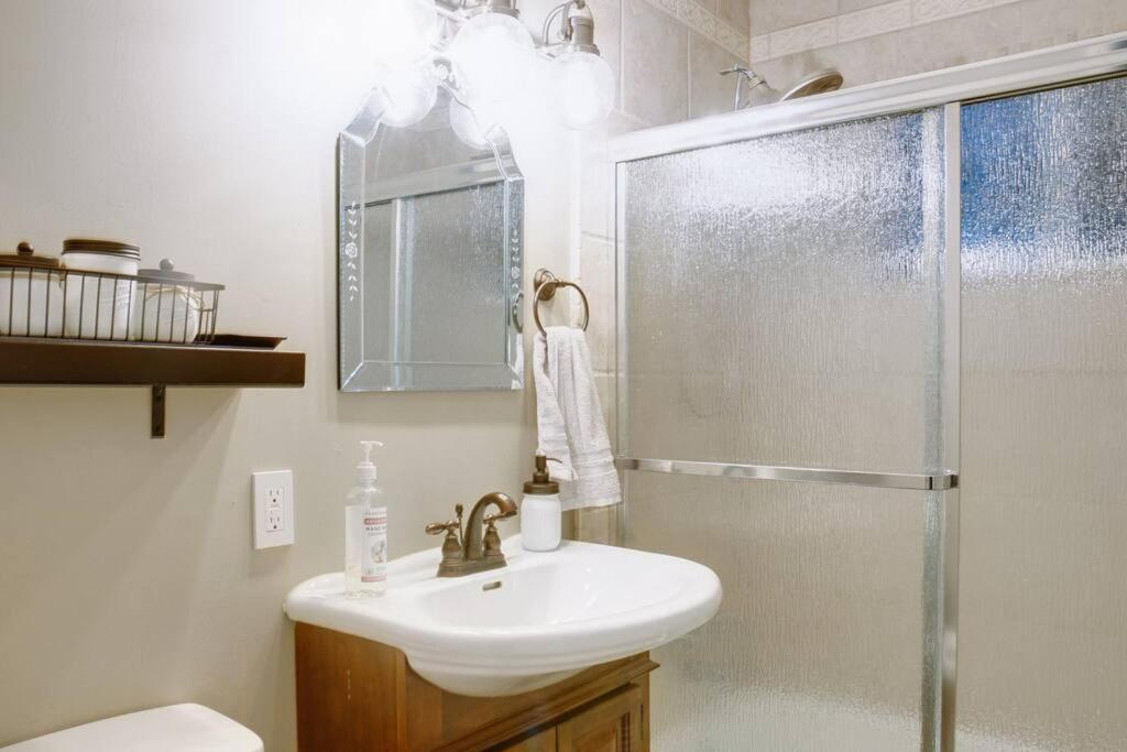Relaxingrejuvenating 4Br 3 And Half Ba Cabin Munds Park エクステリア 写真