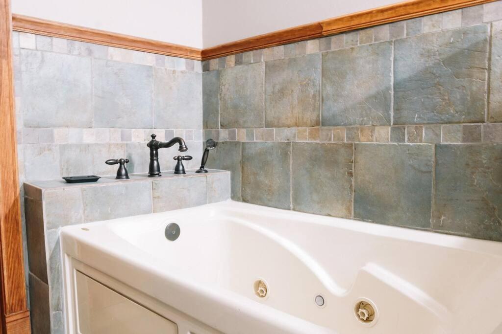 Relaxingrejuvenating 4Br 3 And Half Ba Cabin Munds Park エクステリア 写真